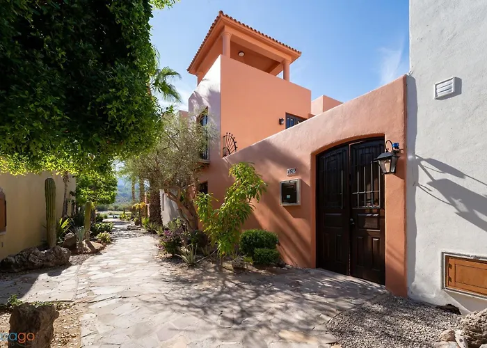 Welcome To Casa Sonrisas, A Charming And Peaceful Retreat