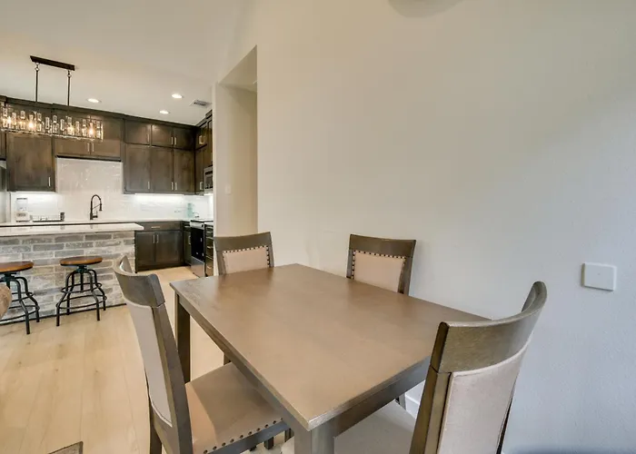 Near Afb & Medical Center: Modern San Angelo Home