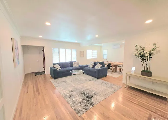 Inglewood Getaway