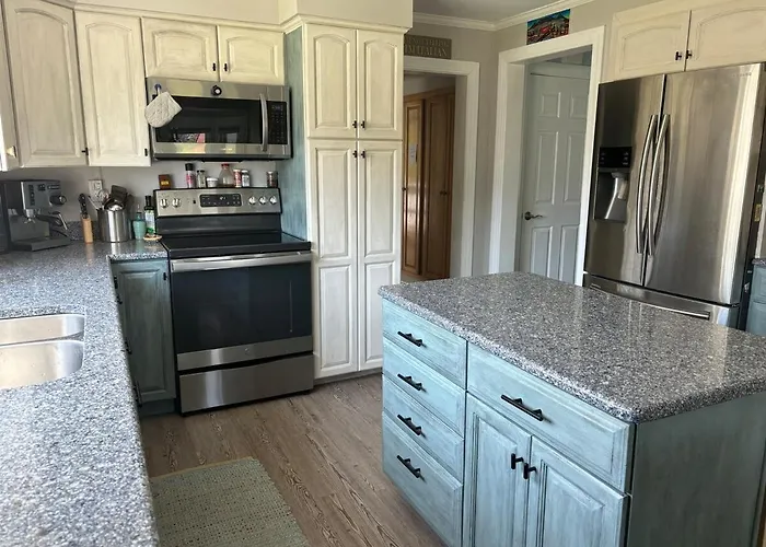 Cozy Scarborough Home, 5 Mins To Beaches, 12 Mins To Portland