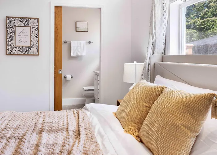 Private 1Br Retreat King Bed Single-Level