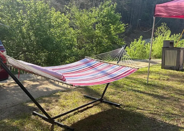 Redneck Mountain Cabin Rentals And Camping
