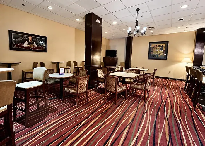 Lovely Albany Room With Breakfast Next To Downtown