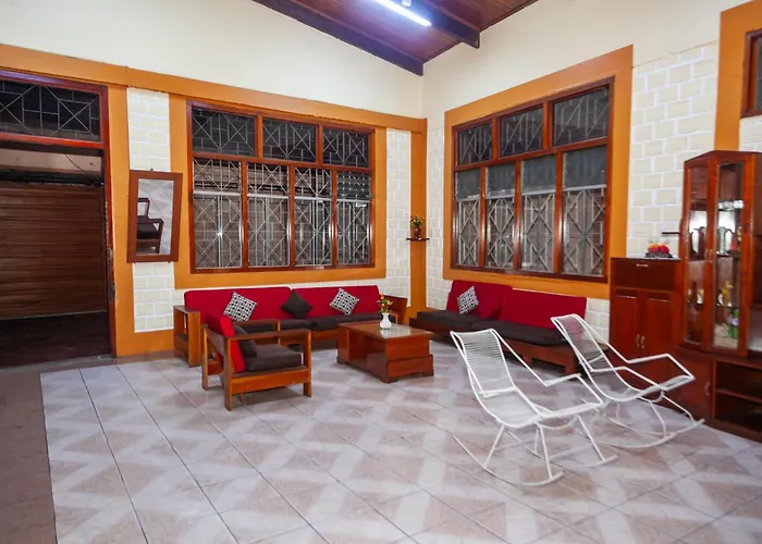 Linda Casona Con Piscina Ac Wifi Mall Para 12 Personas