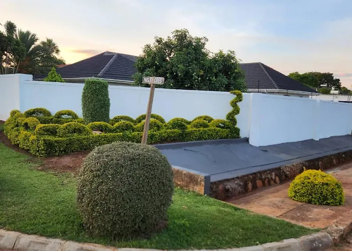 Spacious 4 Bedroom House In Bulawayo Privacy Comfort Await