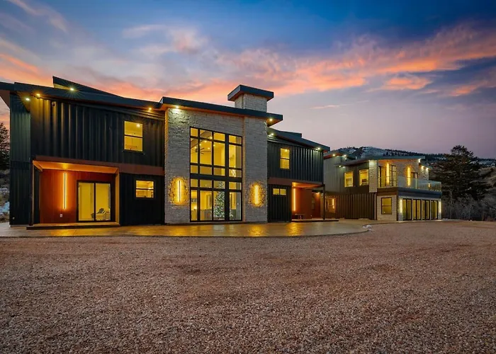 7500Sqft Designer Container Home - Hot Tub, Game Room, And More