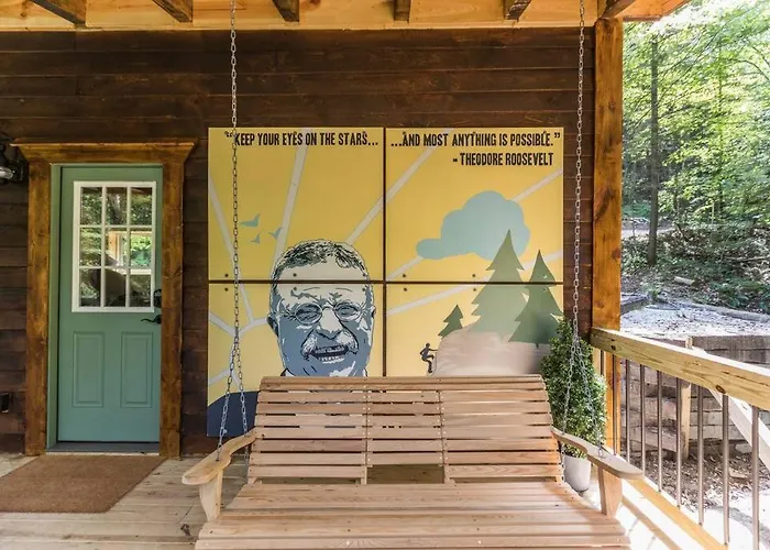 Theodore Tiny Cabin- Rrg Hot Tub Pet Friendly