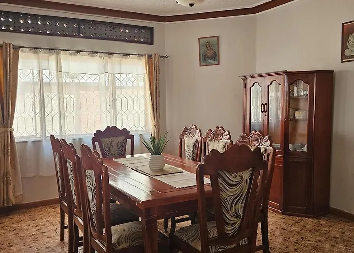 Traditional Family Holiday Home In Bunga, Kampala Uganda