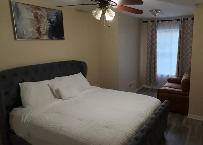 The Universal Home Stay