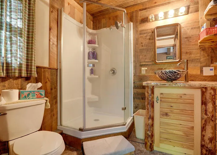 55-Acre Bad Axe Lake Cabin: Boat & Fish!