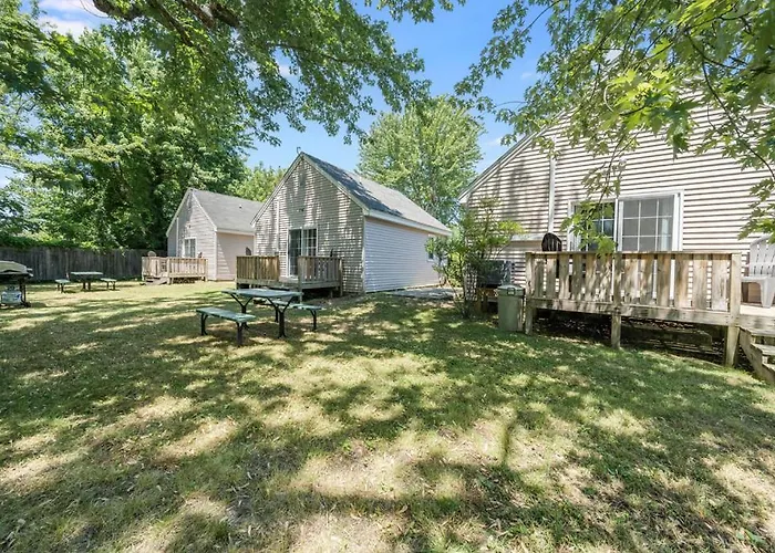 Chris Cottage 3