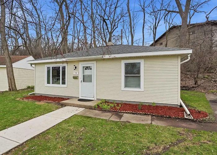Madison Gem 2Br Family Home With Washer&Dryer Ac Parking