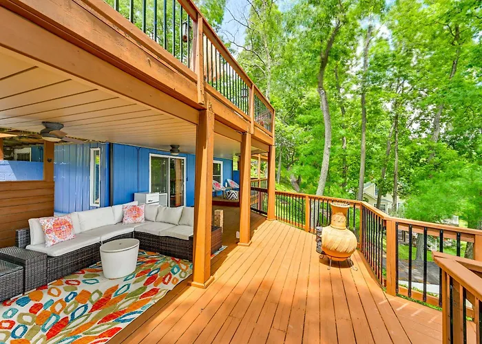 Lakefront Family Retreat In Battle Creek W/ Dock