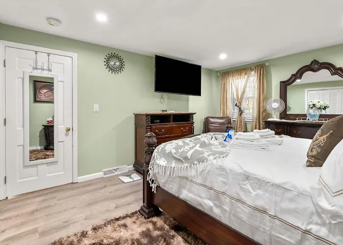Spacious Family 5Br Cape Retreat Firepitdeckoutdoorshower