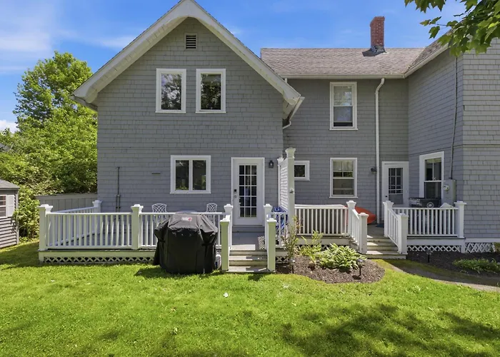 Coastal Family Nook Walk To Beach & Enjoy Quiet