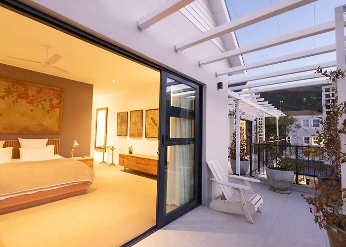 Cape Town Boutique Holiday Villa