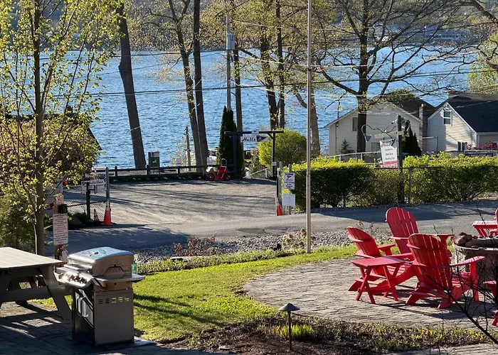 Deluxe Lodge Lakefront On Lake George #7