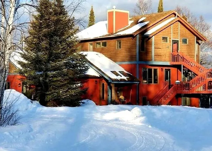 Family-Friendly Cabin Surrounded By Nature With Indoor Sauna In Grand Marais, Minnesota