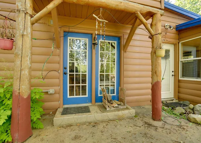 55-Acre Bad Axe Lake Cabin: Boat & Fish!