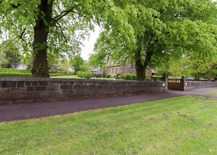 6 Hazel Moor