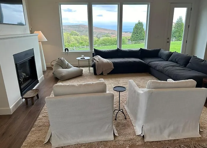 The Llama Lane House