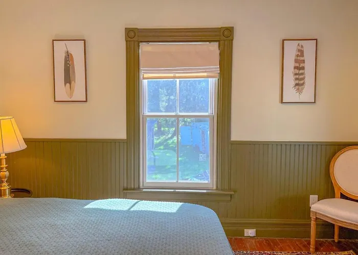 Hudson Valley Escape With Heated Pool, Fire Pit