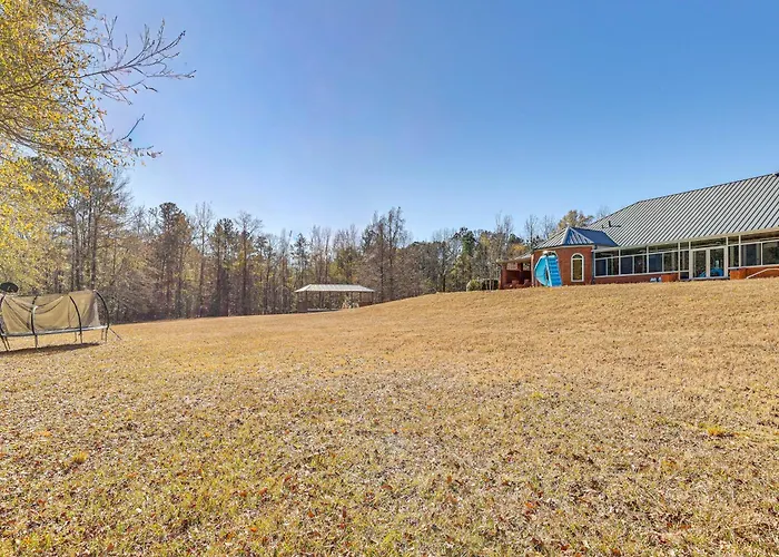 Stocked Pond! 33-Acre Lagrange Estate W/ 2 Units