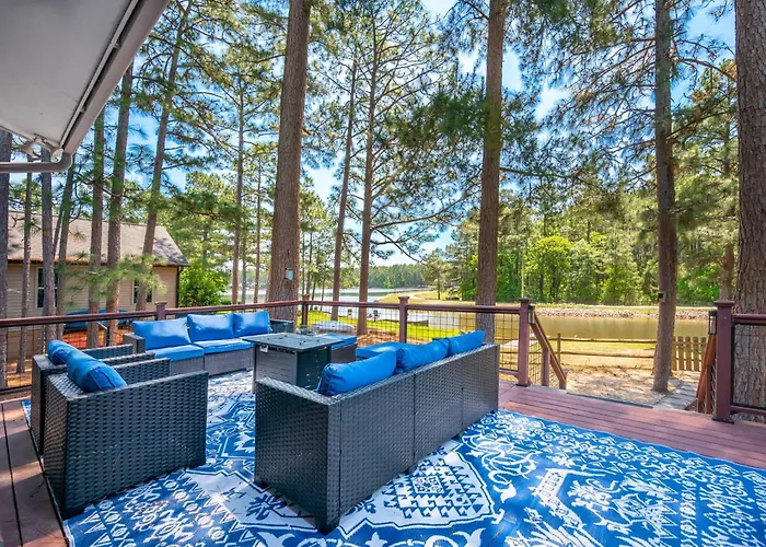 The Bungalow At Pebble Beach Canal Views With Hot Tub