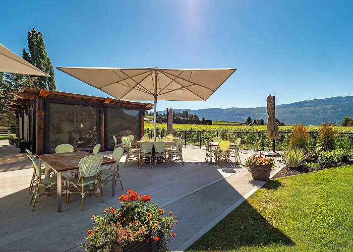 Private Boho Tiny Home - Lakes, Wineries, Hike, Ski