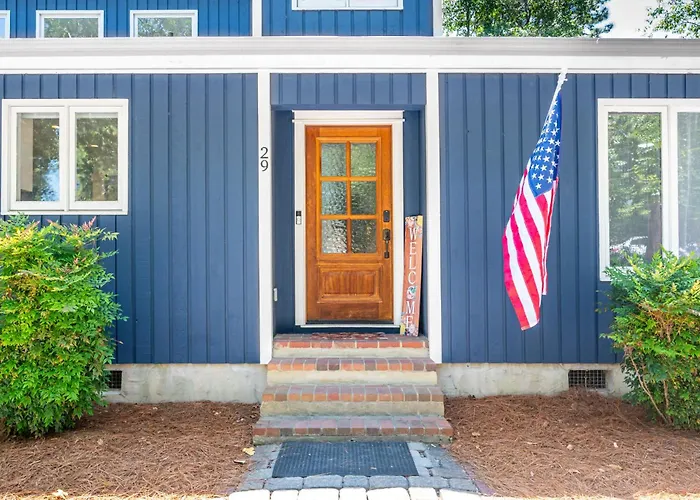 The Bungalow At Pebble Beach Canal Views With Hot Tub