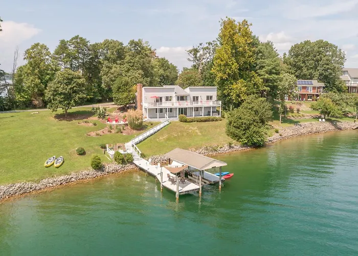 Stunning Lake Home W Private Dock Spa Fire Pit