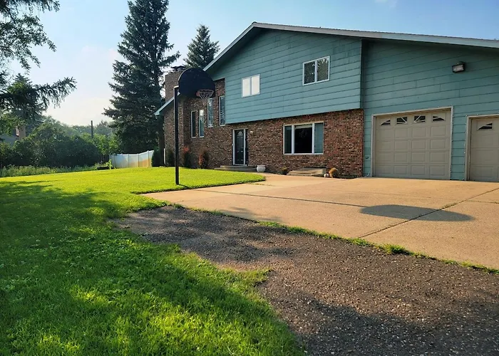Dakota Lodge