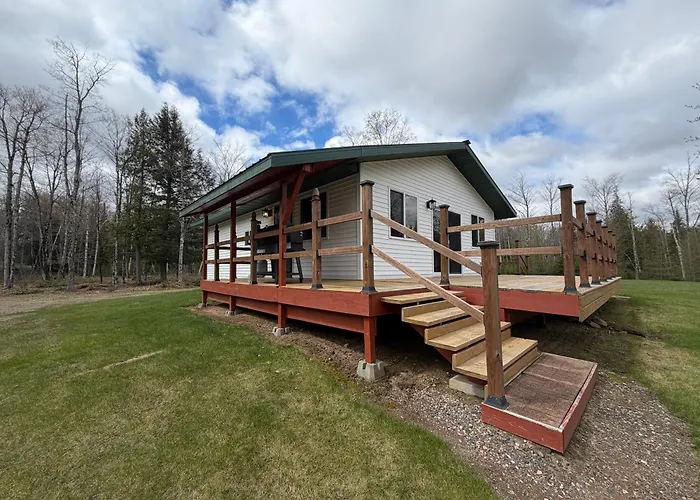 Hardwood Hide Away