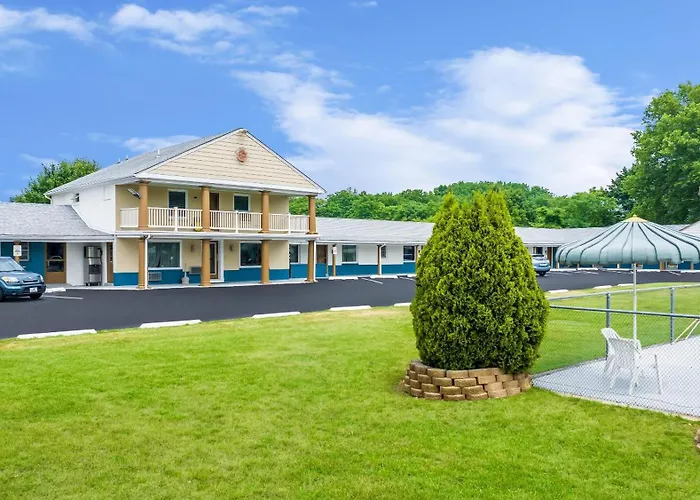 Econo Lodge Palmyra - Hershey