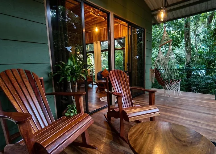 Jungle Living Tree Houses