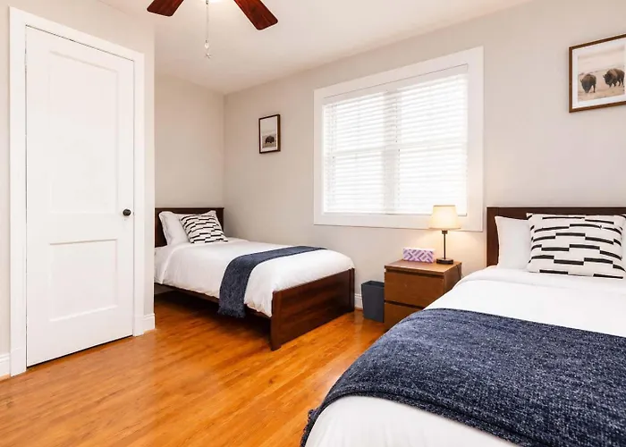 Gorgeous Home 10 Min To Dc By Cozysuites