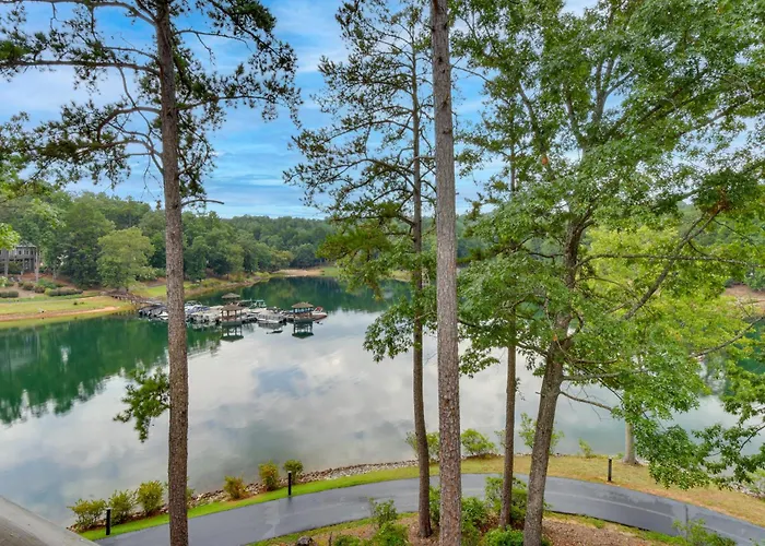 Lake Keowee Resort Condo W/ Fantastic View