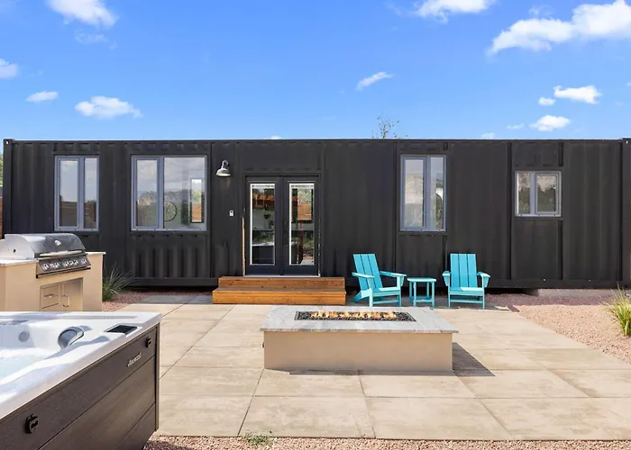 The Farm House Container At East Zion