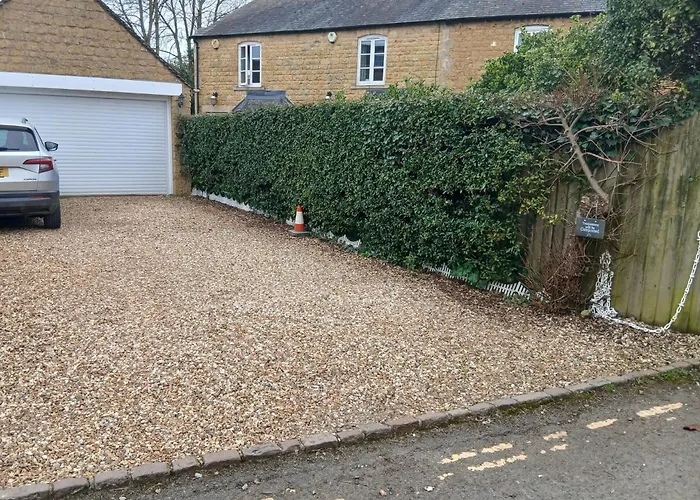 Bourton On The Water Country Chic Authentic Cottage