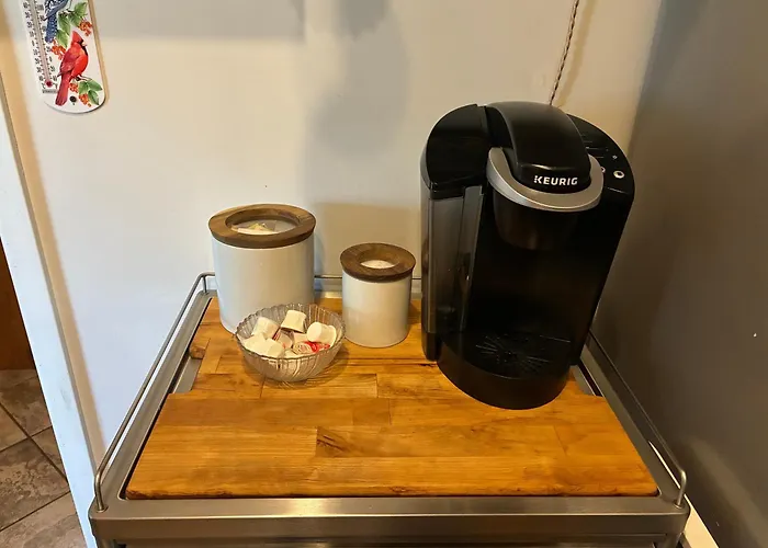 Cozy Dog-Friendly House Near Water With Enclosed Yard, Grill, & Equipped Kitchen