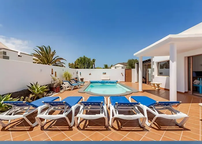 Utopia, Villa 4 Bedrooms, Heated Pool & Complete Privacy Playa Blanca 