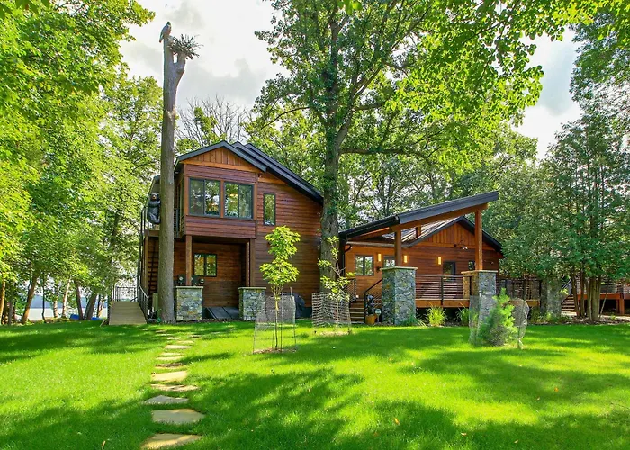 Short Drive To Itasca State Park - Waterfront Home
