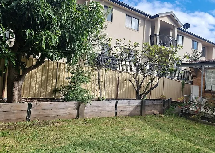 Cozy Heritage Home 10Mins Walk To Wollongong Hospital With Free Parking And Fast Internet