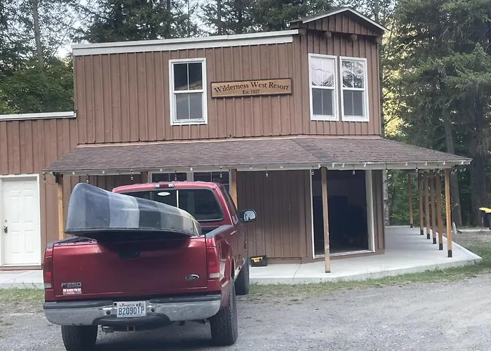 Wilderness West Resort Cabin 6