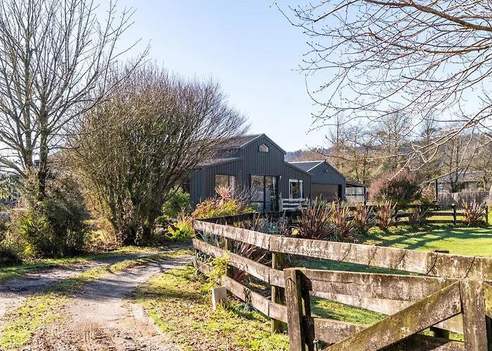 Waimanu Guest House