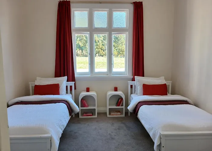 Farm Stay At Hurley Homestead