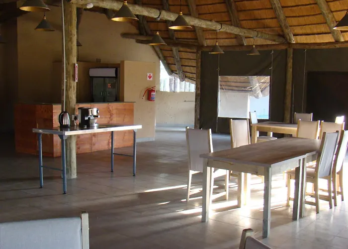 Chobe Lesoma Chalets Hotel