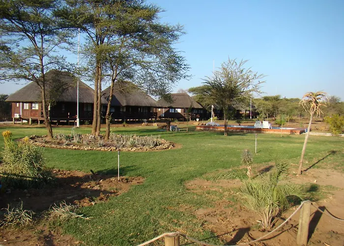 Chobe Lesoma Chalets Hotel