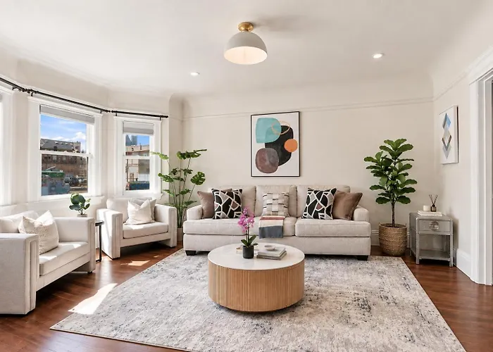 Lake Merritt Victorian Retreat