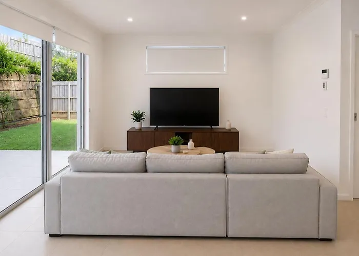 Hinterland Nook Stay Near Robina & Cbus